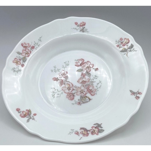 Arcopal Florentine Soup Pasta Bowl (s)‎ Pink Flowers France - Picture 1 of 3